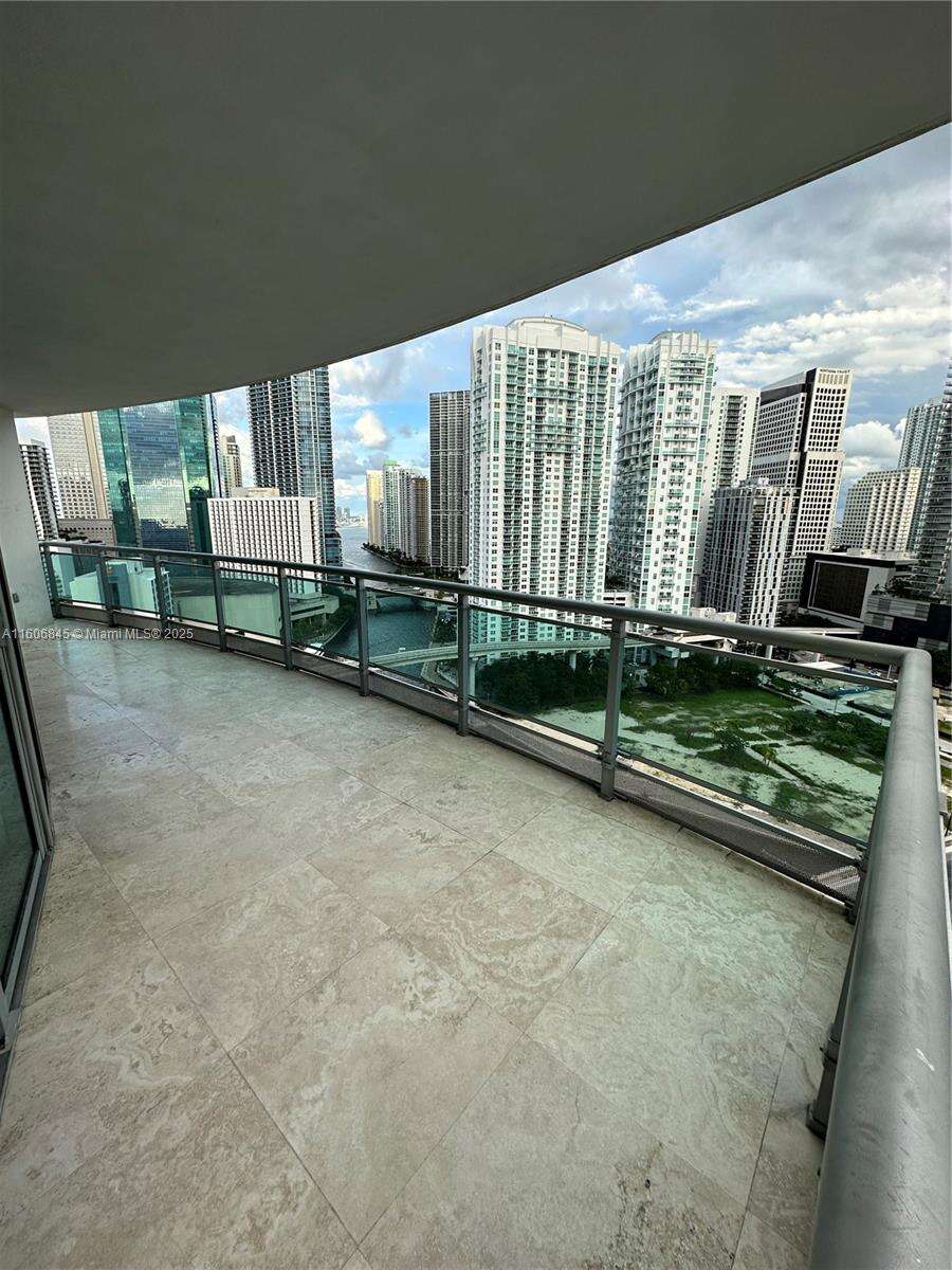 Wind By Neo at 350 Miami Ave, Miami, FL 33130 - For Sale photo 6