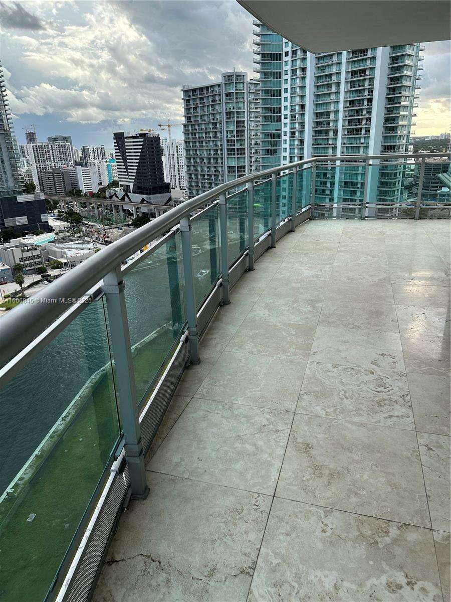 Wind By Neo at 350 Miami Ave, Miami, FL 33130 - For Sale photo 7