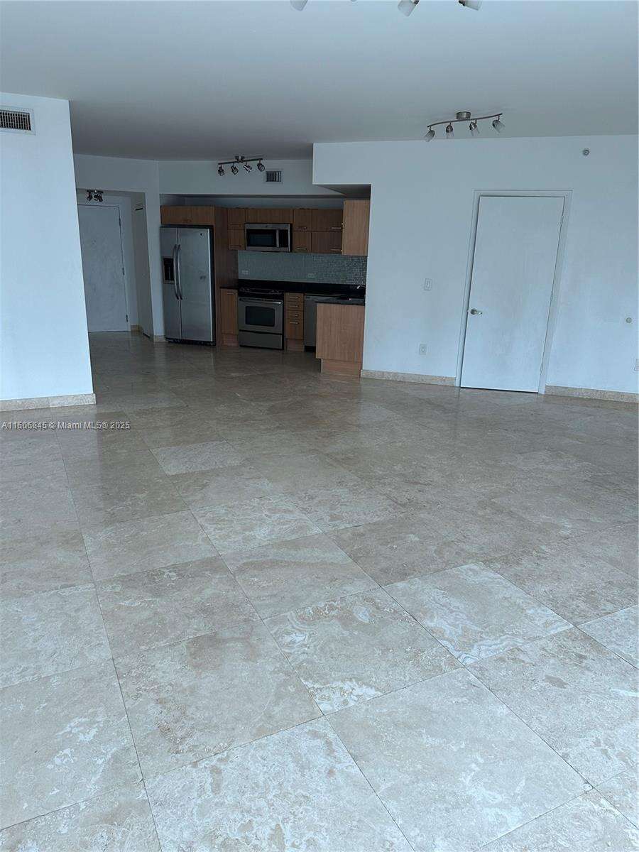 Wind By Neo at 350 Miami Ave, Miami, FL 33130 - For Sale photo 8