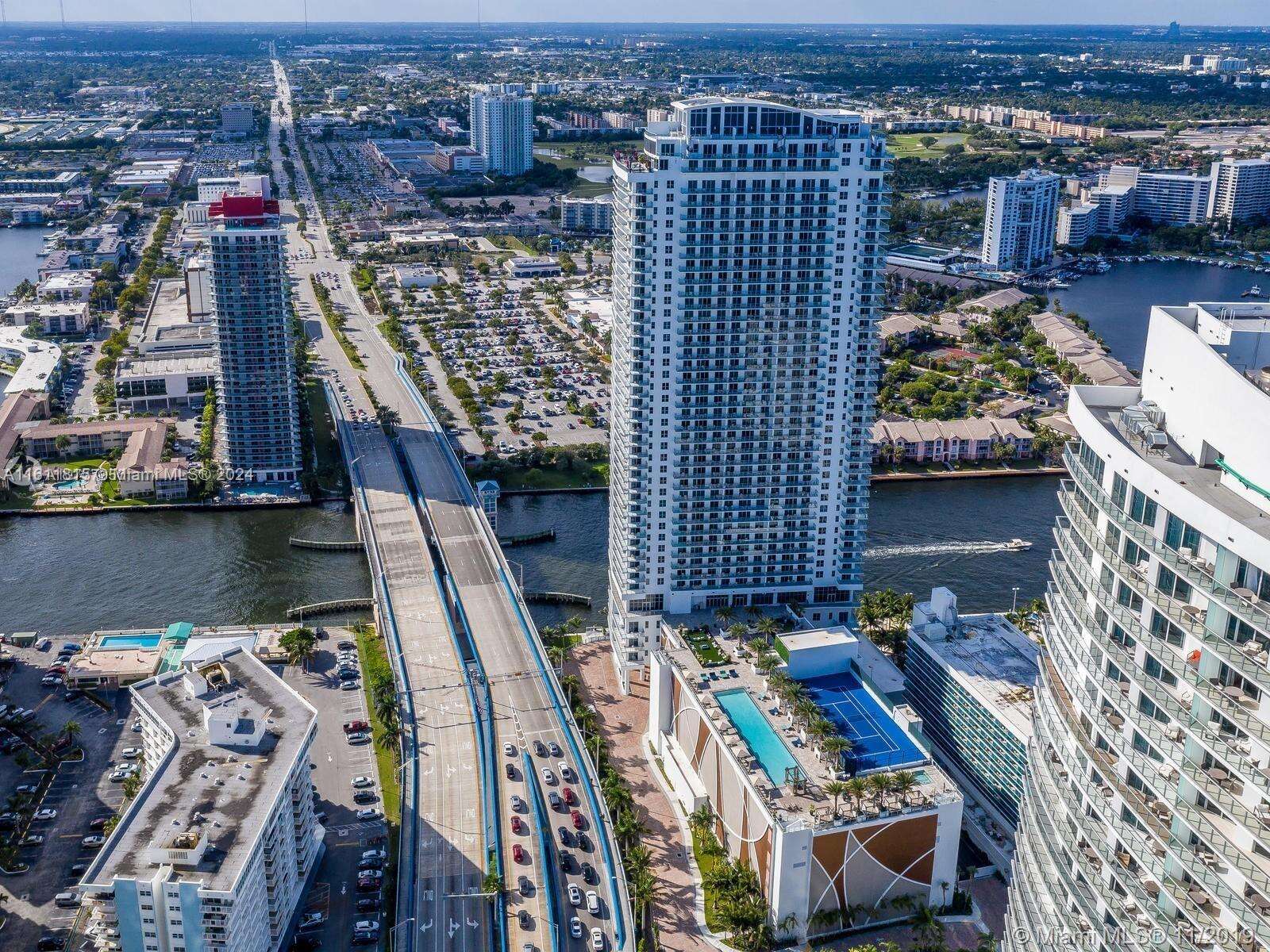 Hyde Beach House at Hollywood, FL 33019 - For Sale photo 13