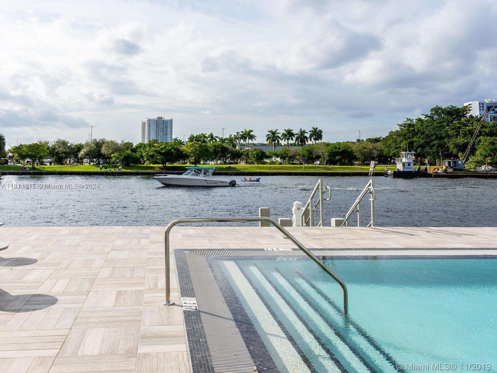 Hyde Beach House at Hollywood, FL 33019 - For Sale photo 18
