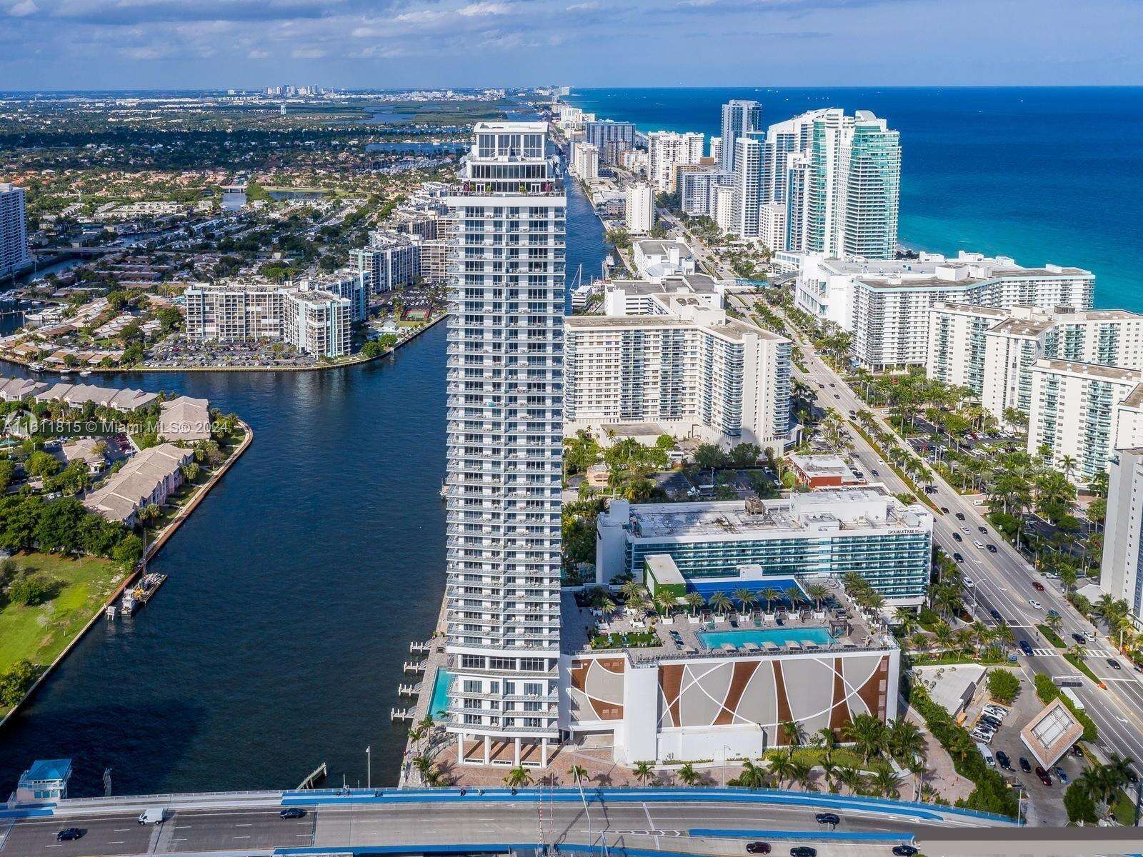 Hyde Beach House at Hollywood, FL 33019 - For Sale photo 37