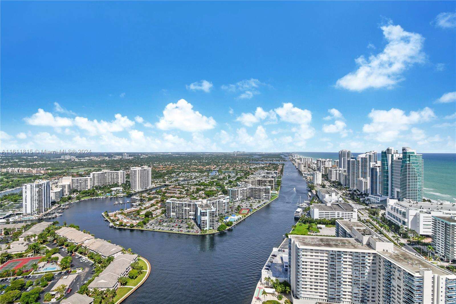 Hyde Beach House at Hollywood, FL 33019 - For Sale photo 9