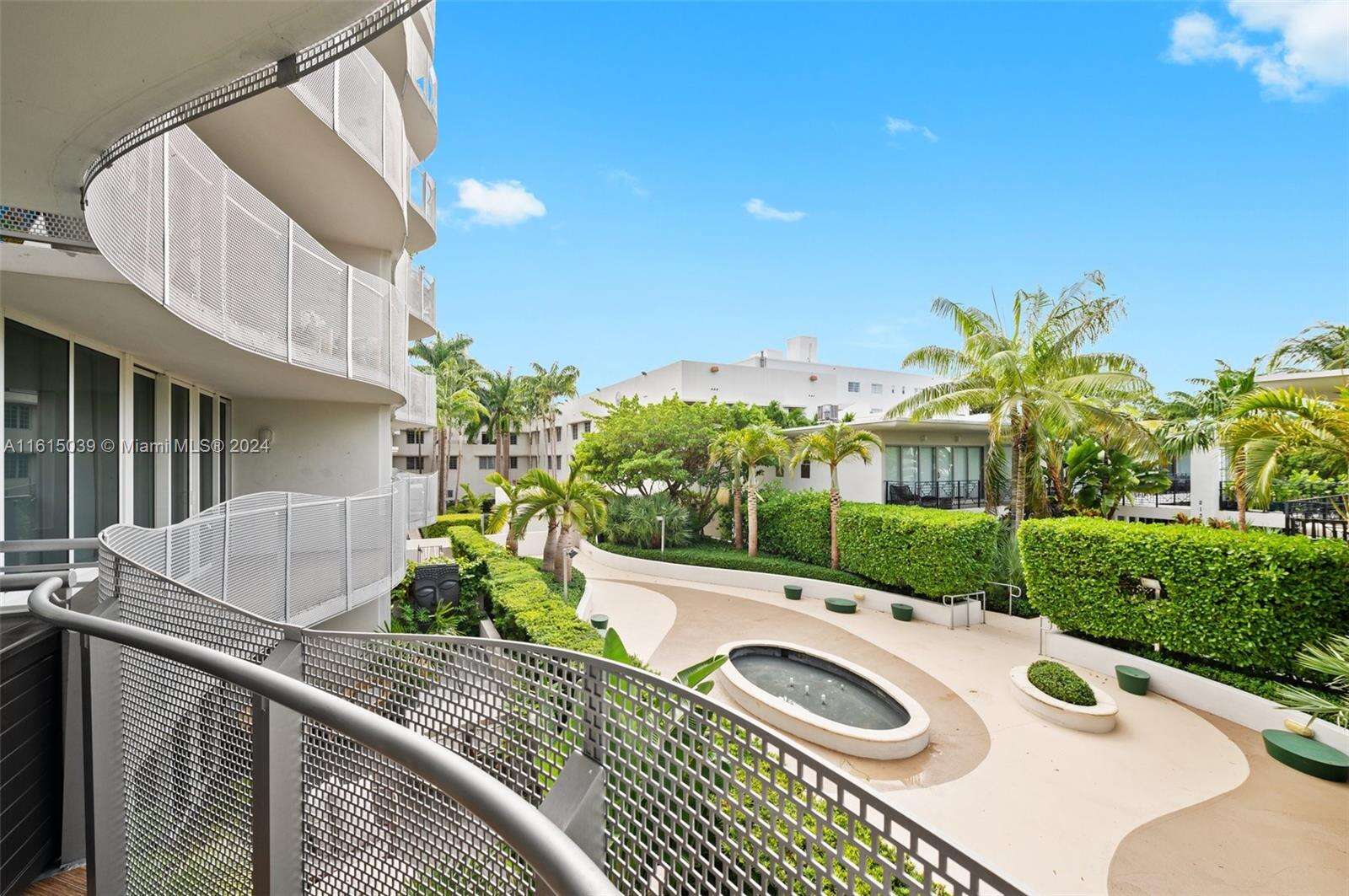 Artepark North at 2155 Washington Ct, Miami Beach, FL 33139 - For Sale photo 1