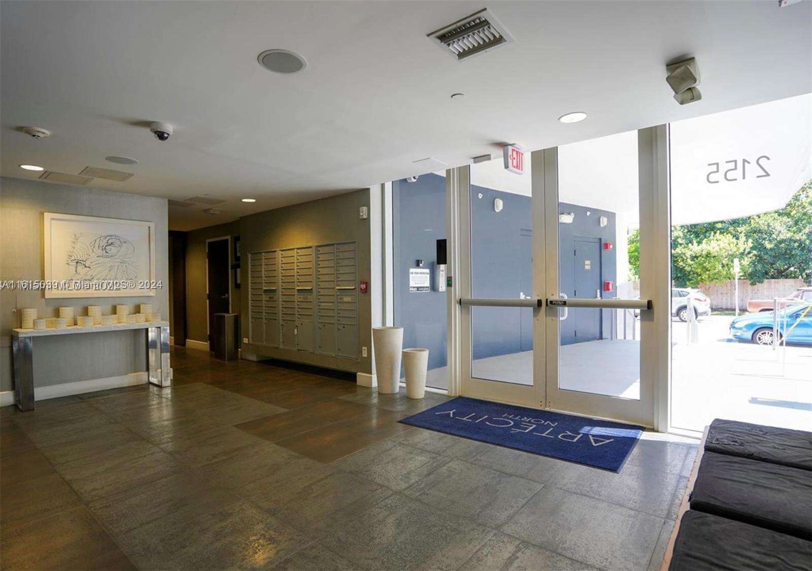 Artepark North at 2155 Washington Ct, Miami Beach, FL 33139 - For Sale photo 5
