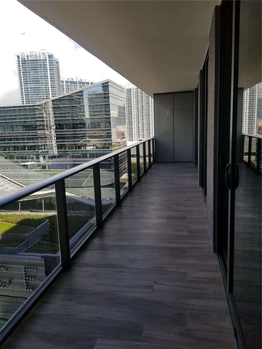 Sls Lux at 801 Miami Ave, Miami, FL 33130 - For Sale photo 14