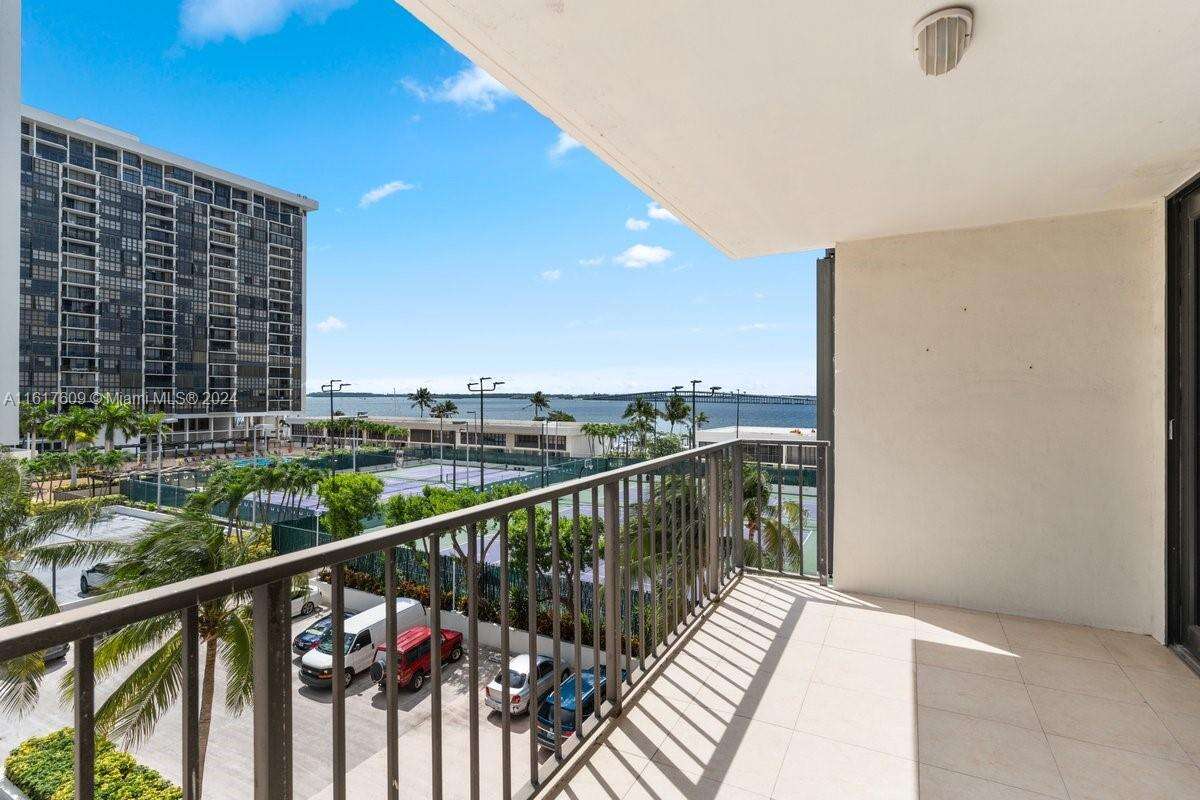 Brickell Place 2 at 1915 Brickell Ave, Miami, FL 33129 - For Sale photo 2