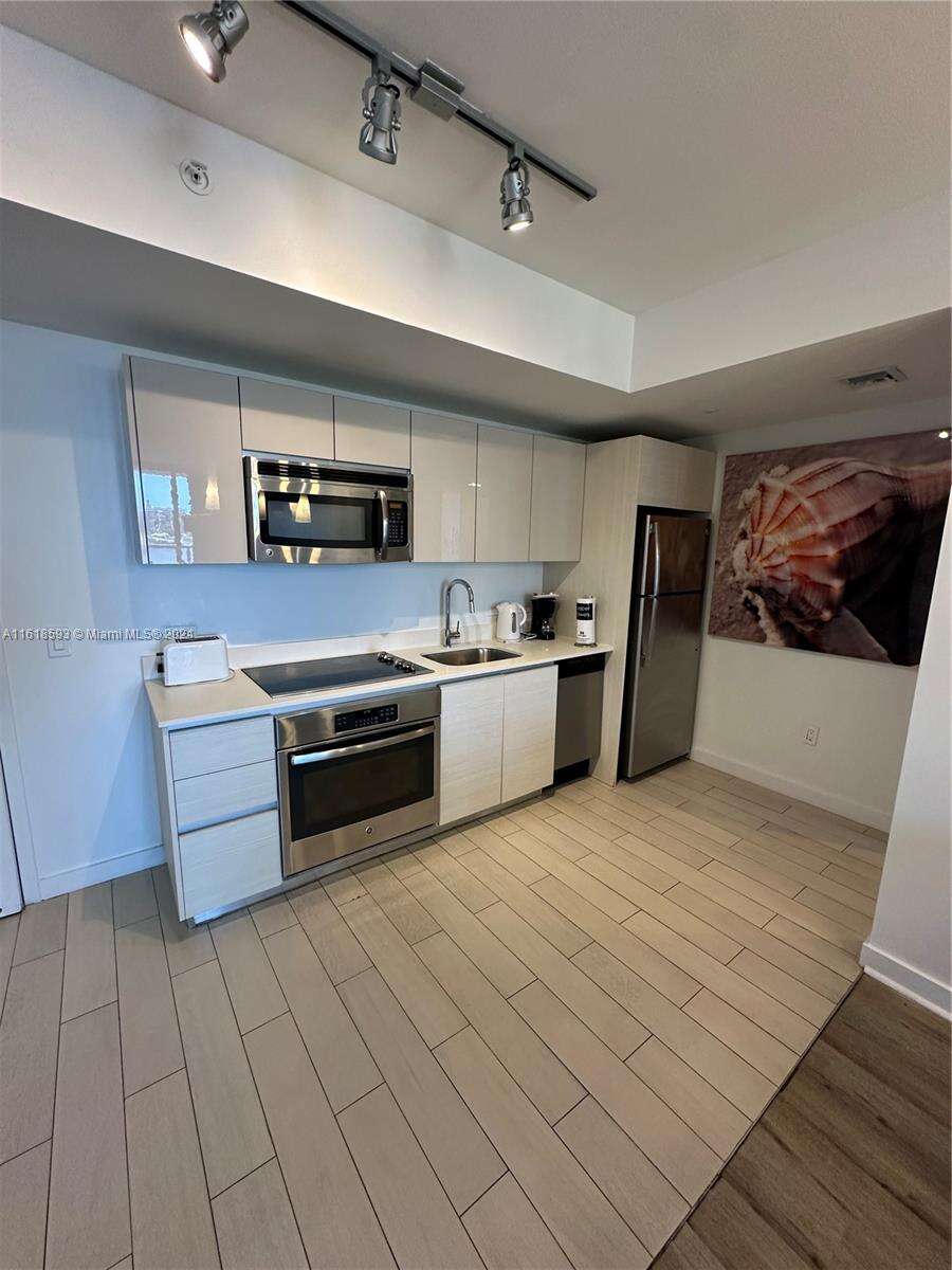 Beachwalk Condo at 2602 Hallandale Beach Blvd, Hallandale Beach, FL 33009 - For Sale photo 14