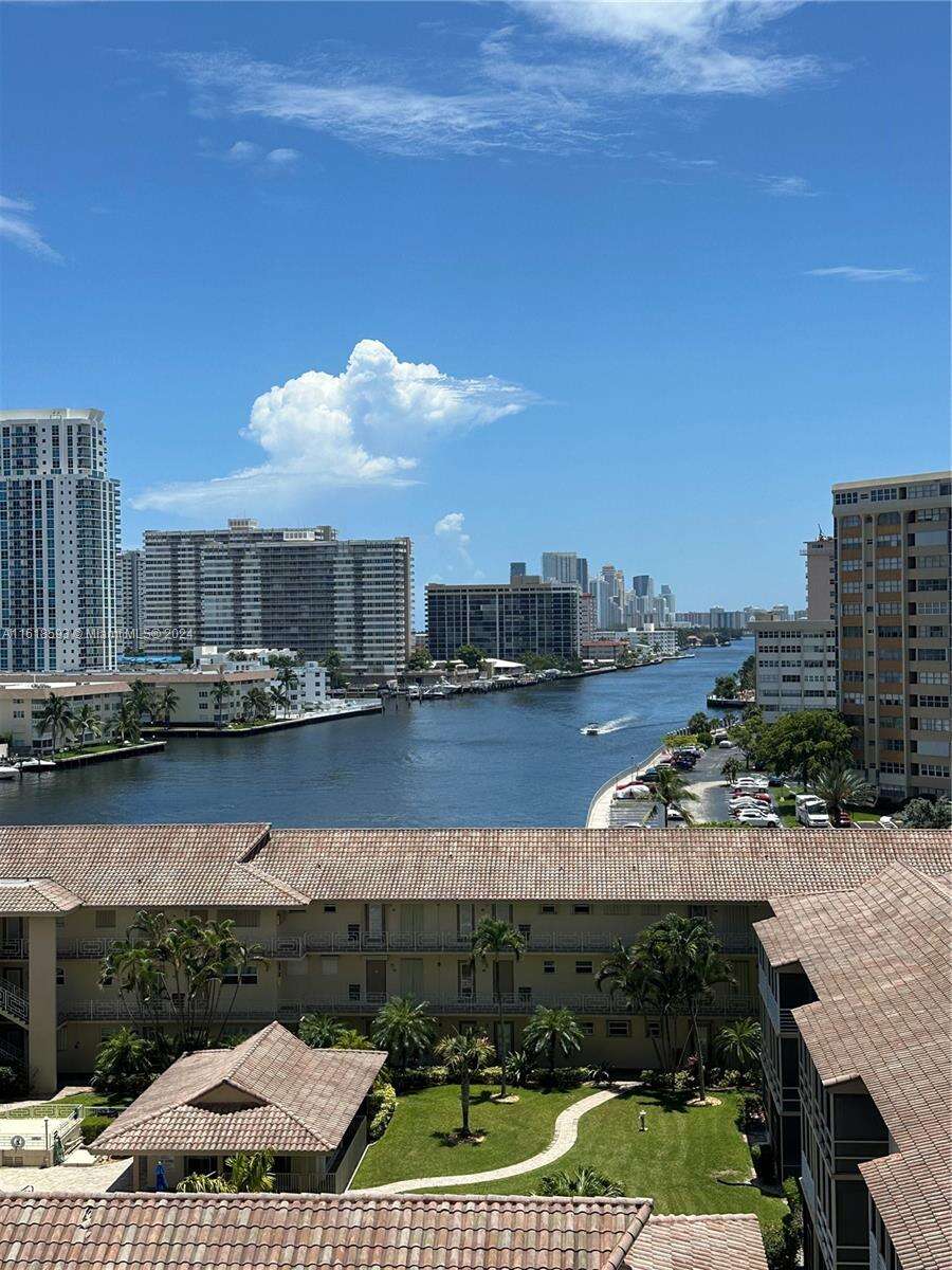 Beachwalk Condo at 2602 Hallandale Beach Blvd, Hallandale Beach, FL 33009 - For Sale photo 23
