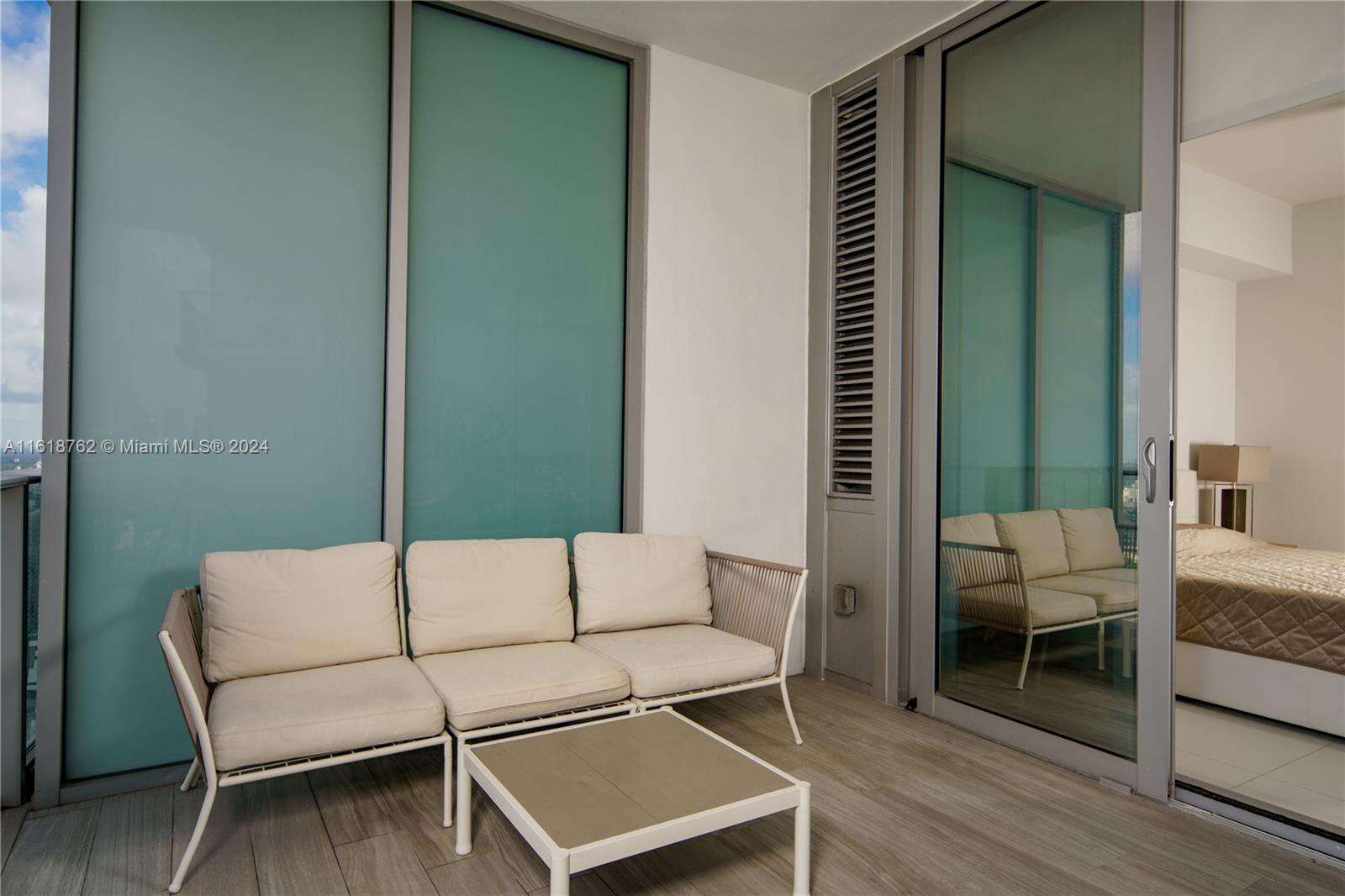 Paramount Miami Worldcenter at 851 1 Ave, Miami, FL 33132 - For Sale photo 3