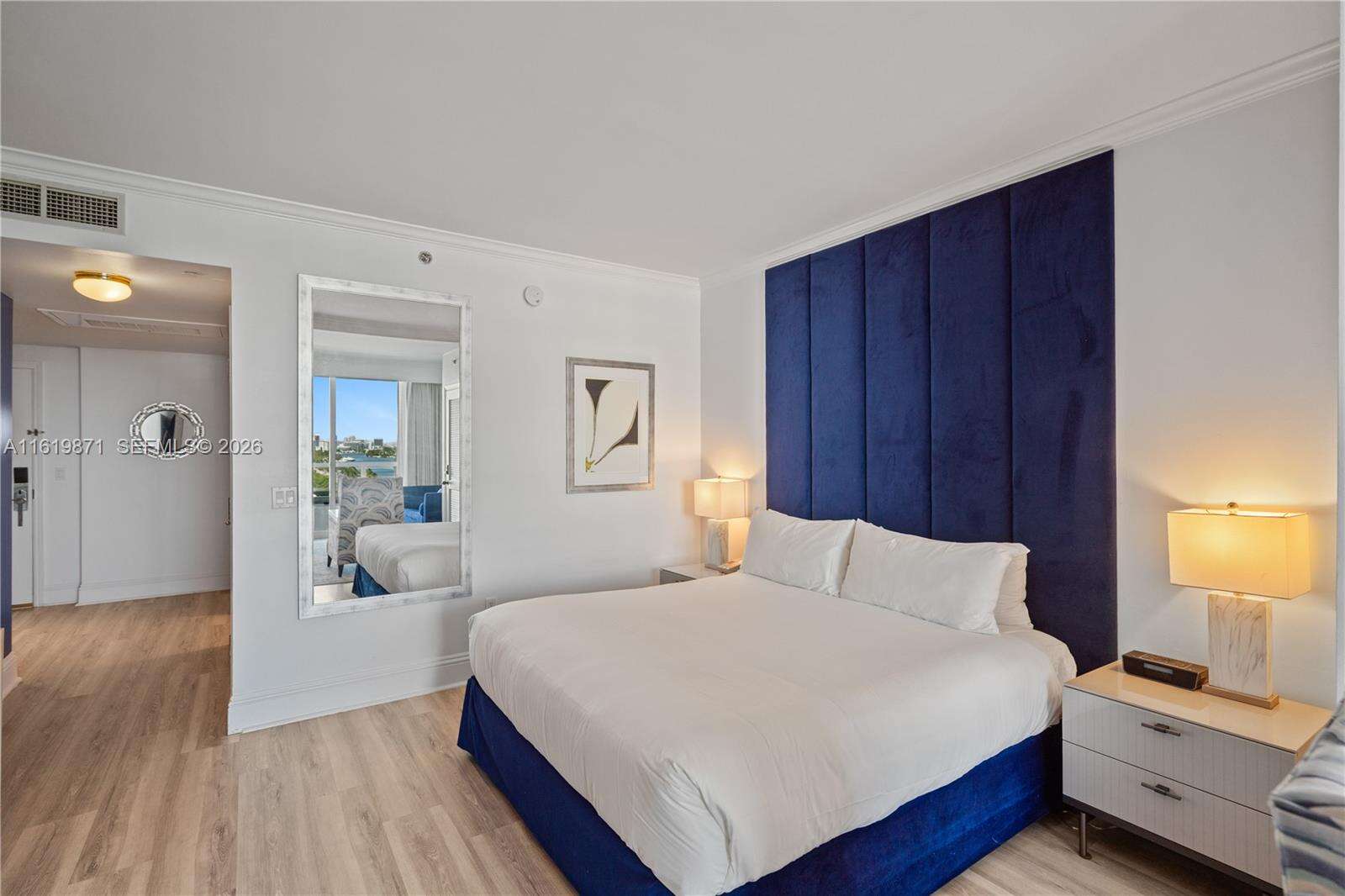 Fontainebleau 2 at 4401 Collins Ave, Miami Beach, FL 33140 - For Sale photo 18