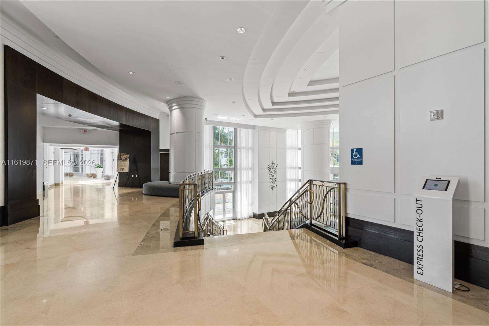 Fontainebleau 2 at 4401 Collins Ave, Miami Beach, FL 33140 - For Sale photo 57