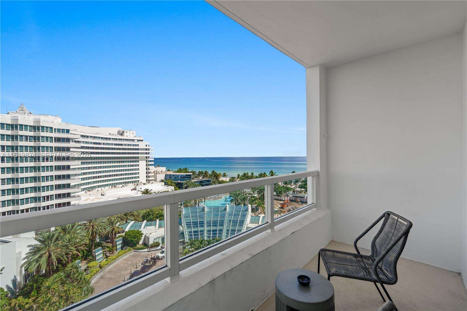 Fontainebleau 2 at 4401 Collins Ave, Miami Beach, FL 33140 - For Sale photo 7