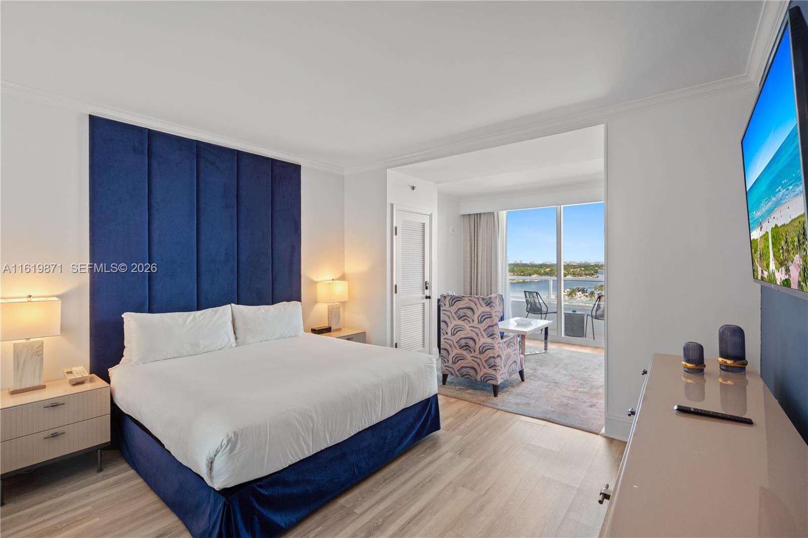 Fontainebleau 2 at 4401 Collins Ave, Miami Beach, FL 33140 - For Sale photo 9