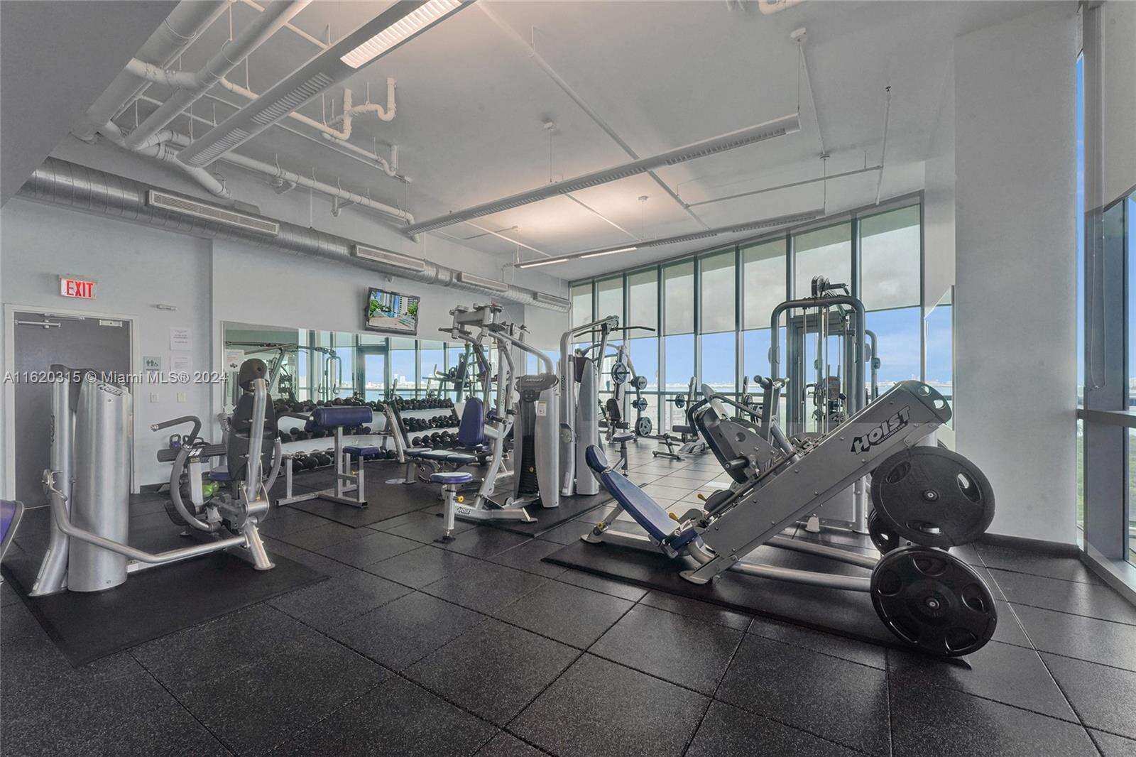 Marina Blue at 888 Biscayne Blvd, Miami, FL 33132 - For Sale photo 30