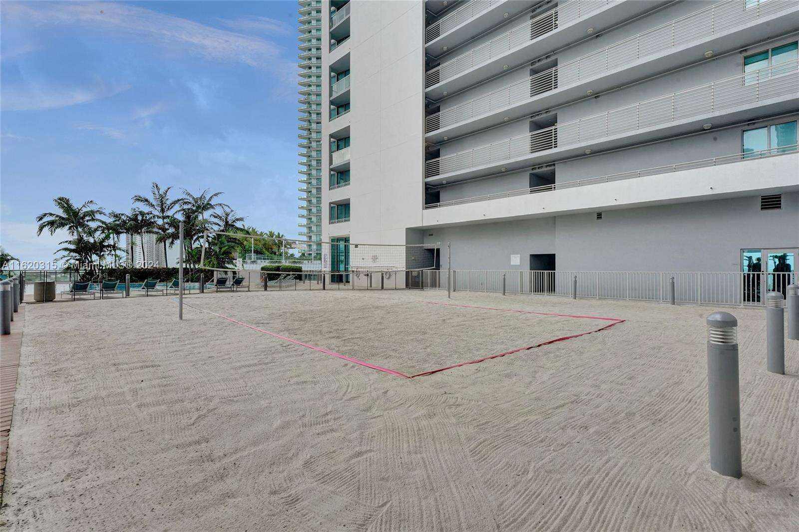 Marina Blue at 888 Biscayne Blvd, Miami, FL 33132 - For Sale photo 40