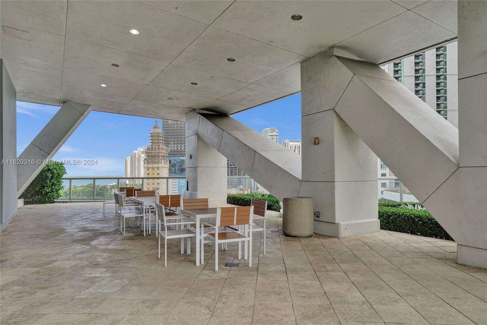 Marina Blue at 888 Biscayne Blvd, Miami, FL 33132 - For Sale photo 25