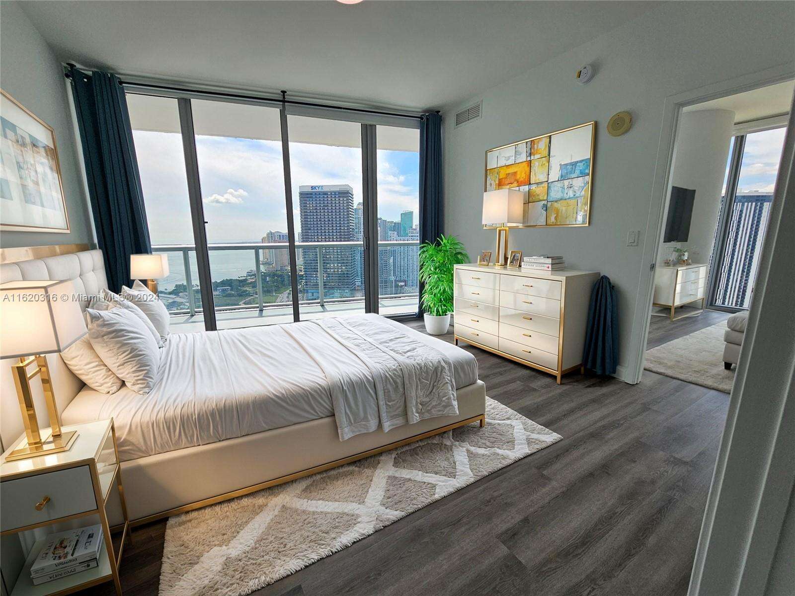 Marina Blue at 888 Biscayne Blvd, Miami, FL 33132 - For Sale photo 9