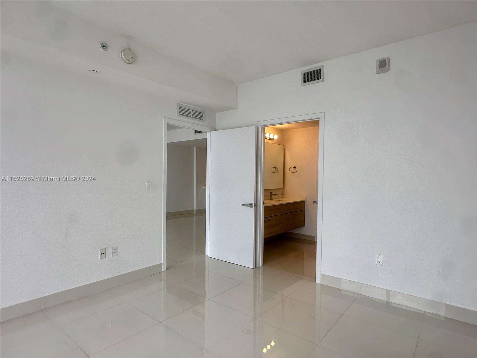 Bay House at 600 27 St, Miami, FL 33137 - For Sale photo 15