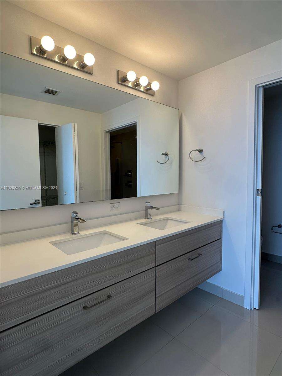 Bay House at 600 27 St, Miami, FL 33137 - For Sale photo 18