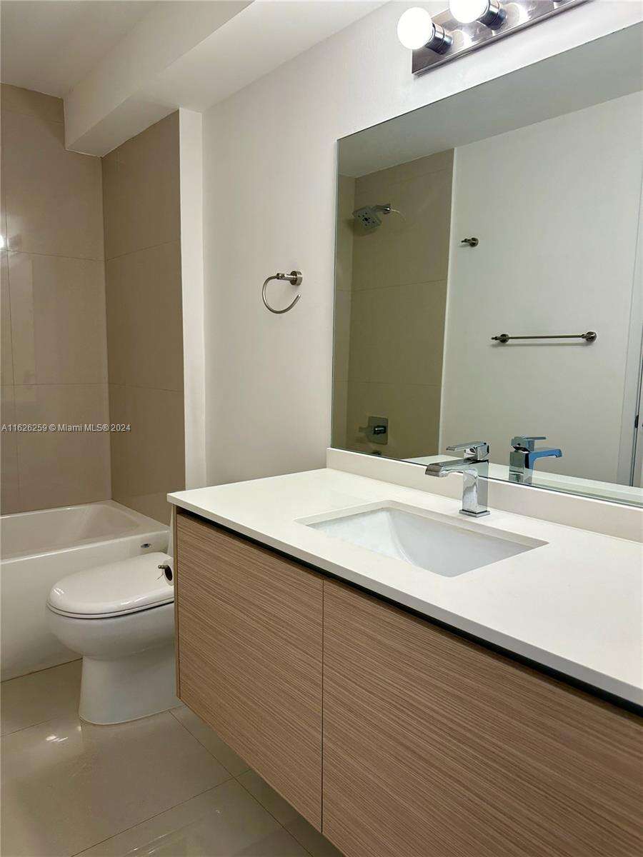 Bay House at 600 27 St, Miami, FL 33137 - For Sale photo 20
