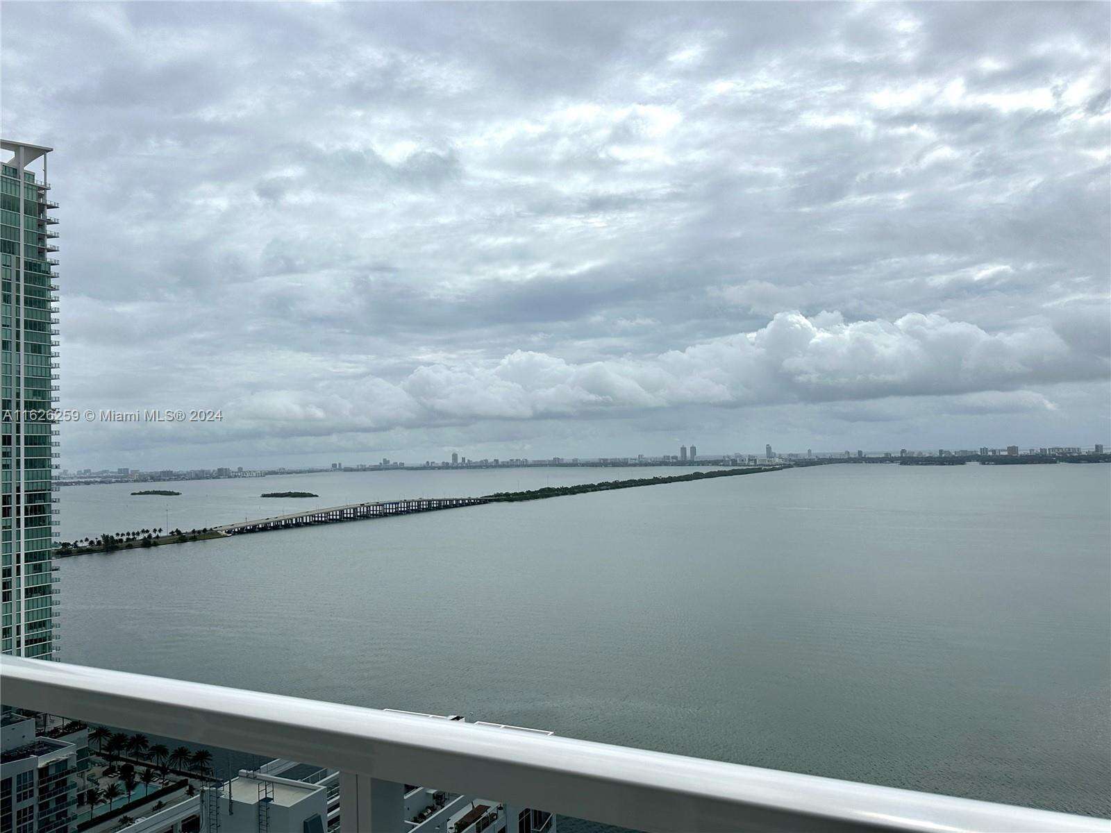Bay House at 600 27 St, Miami, FL 33137 - For Sale photo 4
