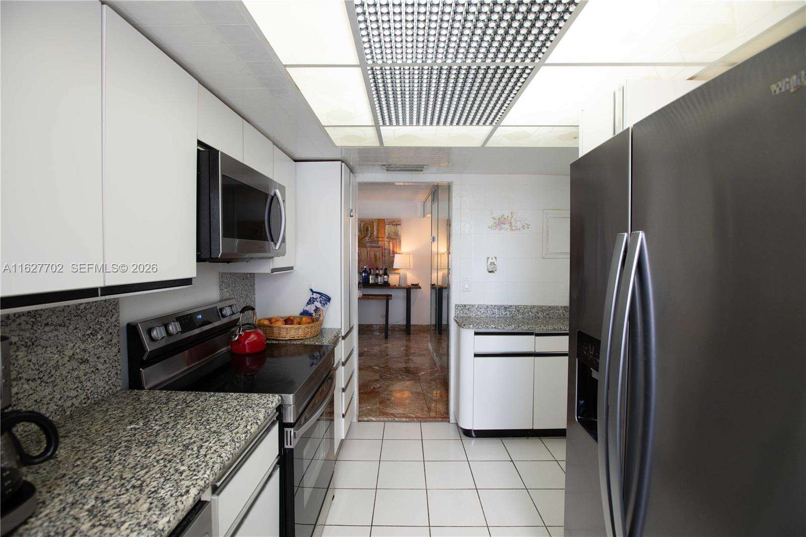 Maison Grande at 6039 Collins Ave, Miami Beach, FL 33140 - For Sale photo 5