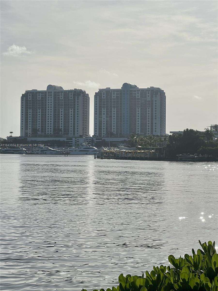 1900 Sunset Harbour Dr, Miami Beach, FL 33139 - For Sale photo 1