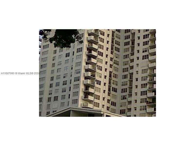 Commodore Plaza Condo Tower Bldg Condos for Sale & Rent | Picture 1