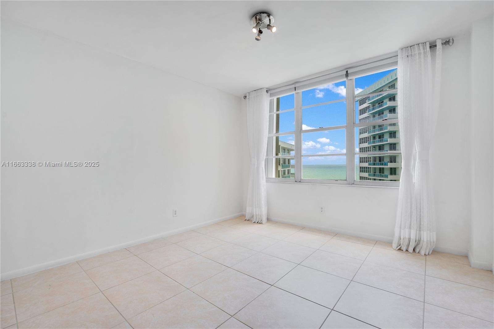 Seacoast 5151 at 5151 Collins Ave, Miami Beach, FL 33140 - For Sale photo 13