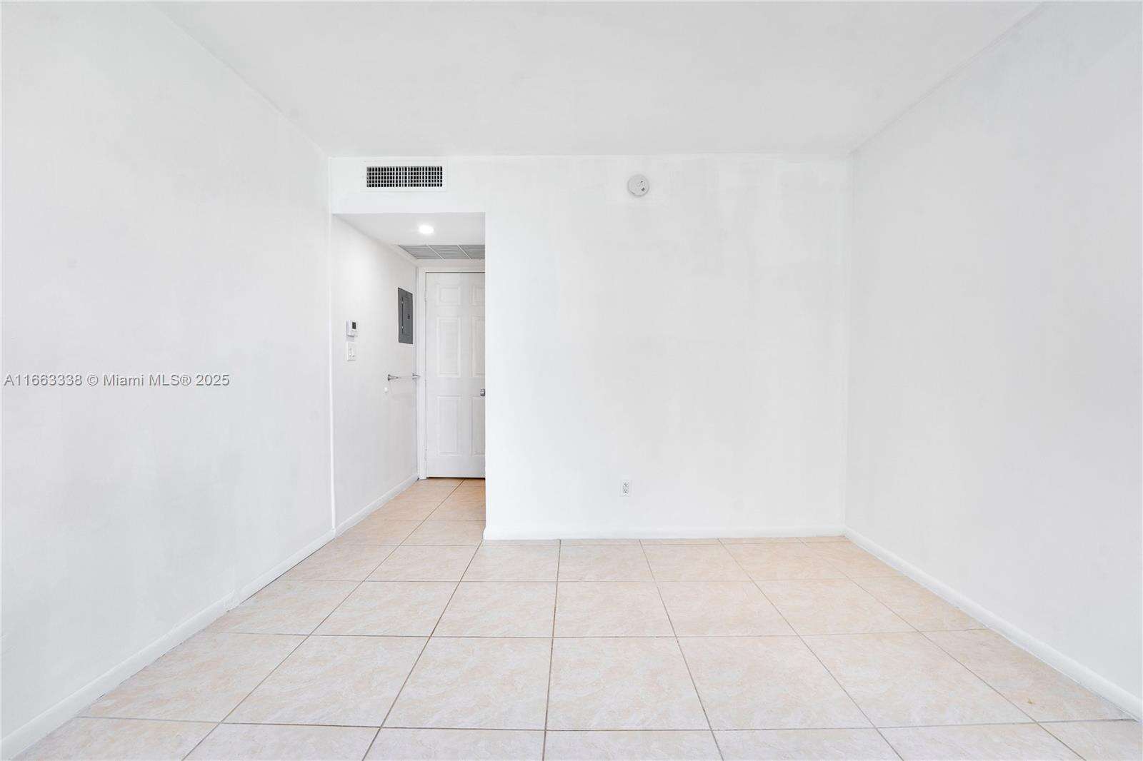 Seacoast 5151 at 5151 Collins Ave, Miami Beach, FL 33140 - For Sale photo 14