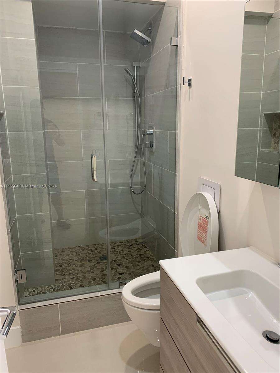 The Plaza at 10185 Collins Ave, Bal Harbour, FL 33154 - For Sale photo 17