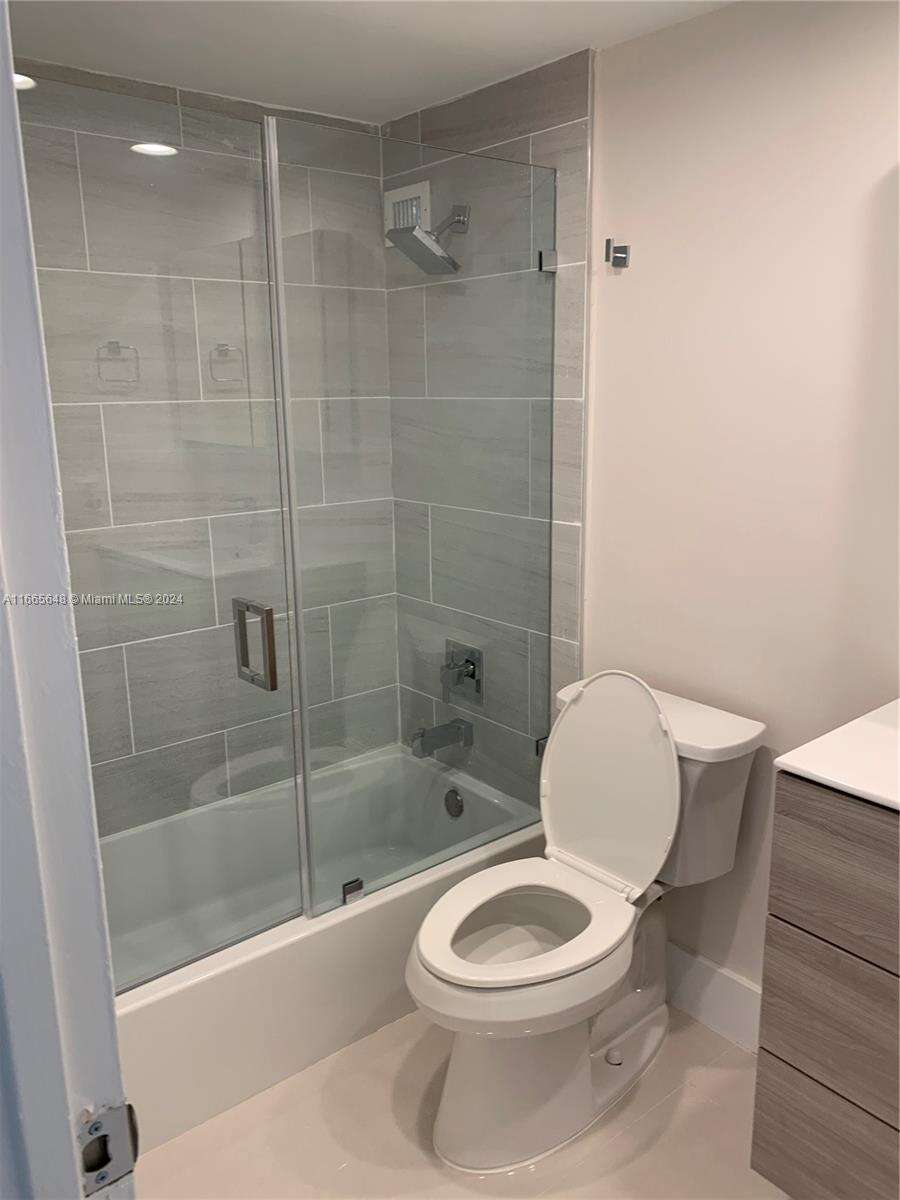 The Plaza at 10185 Collins Ave, Bal Harbour, FL 33154 - For Sale photo 36
