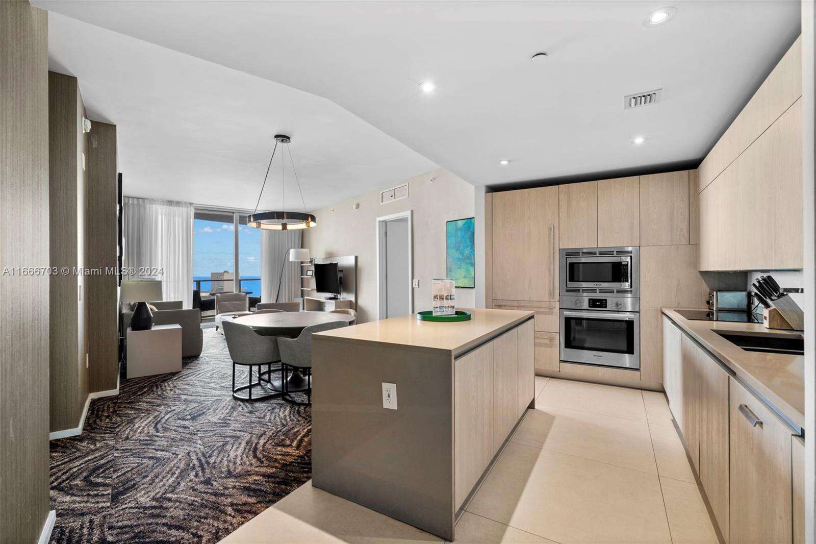 Hyde Resort at 4111 Ocean Dr, Hollywood, FL 33019 - For Sale photo 8