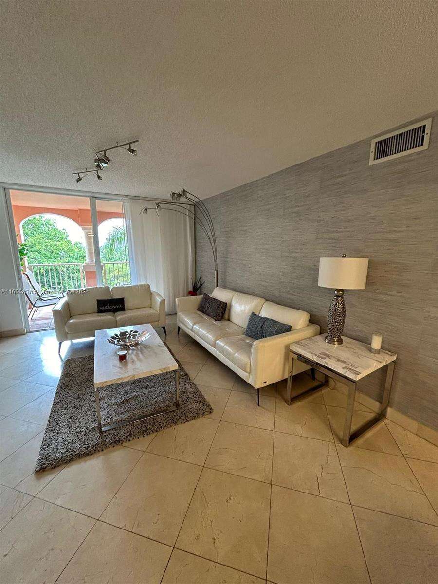 The Yacht Club At Aventura at 19877 Country Club Dr, Aventura, FL 33180 - For Sale photo 2