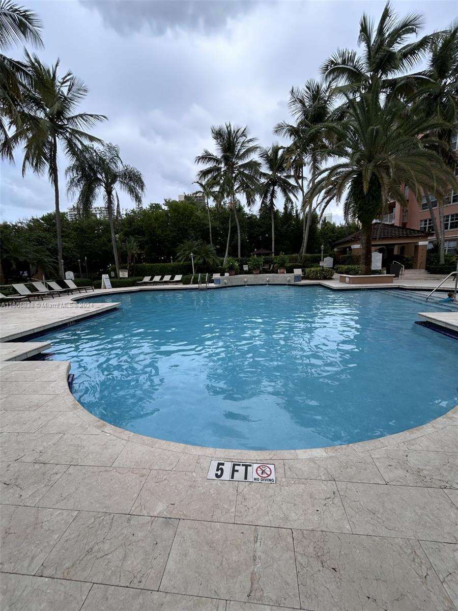 The Yacht Club At Aventura at 19877 Country Club Dr, Aventura, FL 33180 - For Sale photo 27