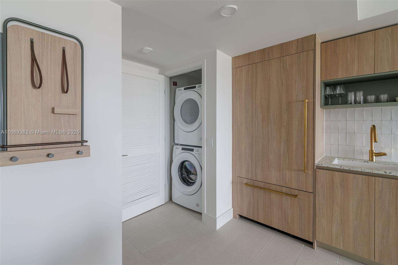 Natiivo | Gale Miami at 601 1 St, Miami, FL 33132 - For Sale photo 16