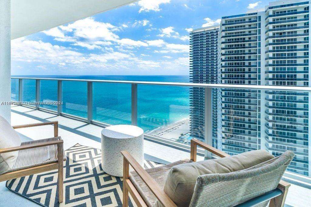 Hyde Resort at 4111 Ocean Dr, Hollywood, FL 33019 - For Sale photo 1