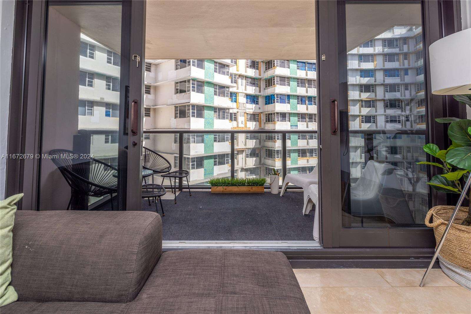 The Alexander at 5225 Collins Ave, Miami Beach, FL 33140 - For Sale photo 17