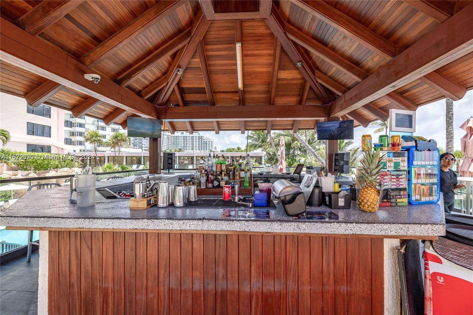The Alexander at 5225 Collins Ave, Miami Beach, FL 33140 - For Sale photo 45