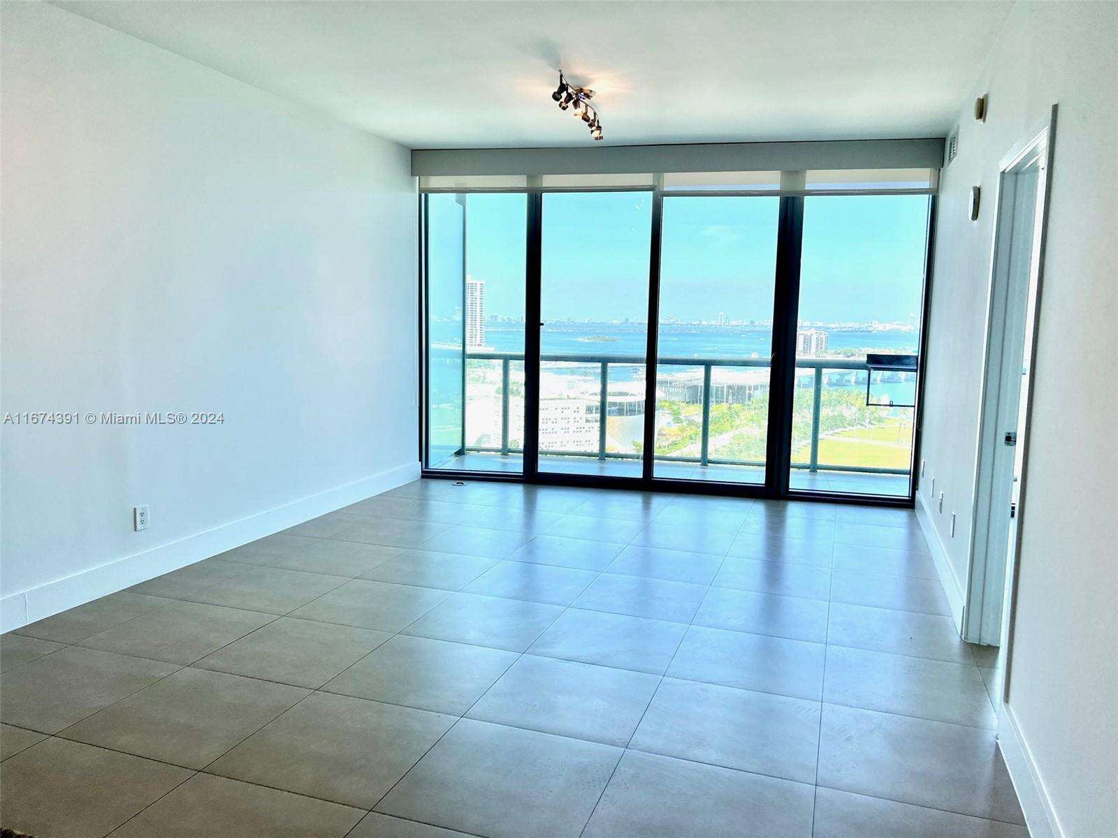 Marina Blue at 888 Biscayne Blvd, Miami, FL 33132 - For Sale photo 3
