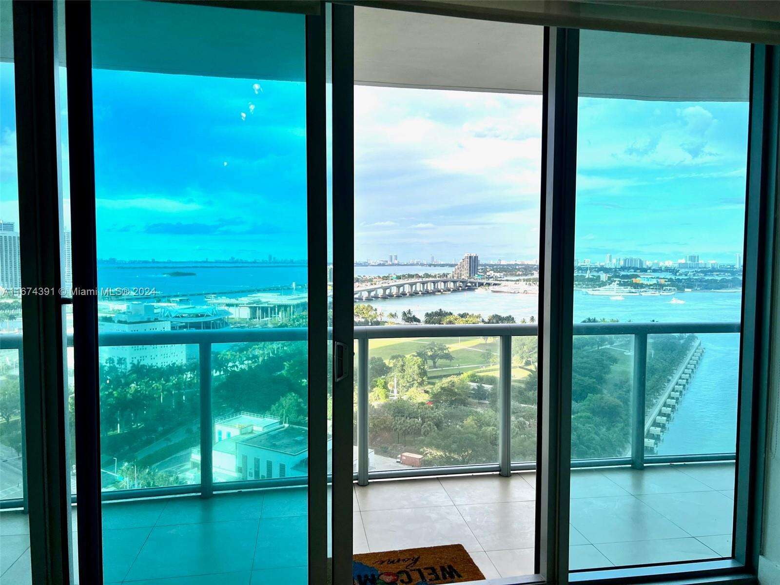 Marina Blue at 888 Biscayne Blvd, Miami, FL 33132 - For Sale photo 5