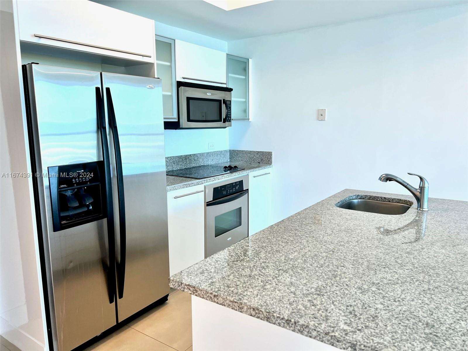 Marina Blue at 888 Biscayne Blvd, Miami, FL 33132 - For Sale photo 6