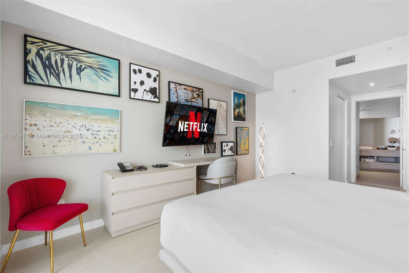 Hyde Resort at 4111 Ocean Dr, Hollywood, FL 33019 - For Sale photo 15