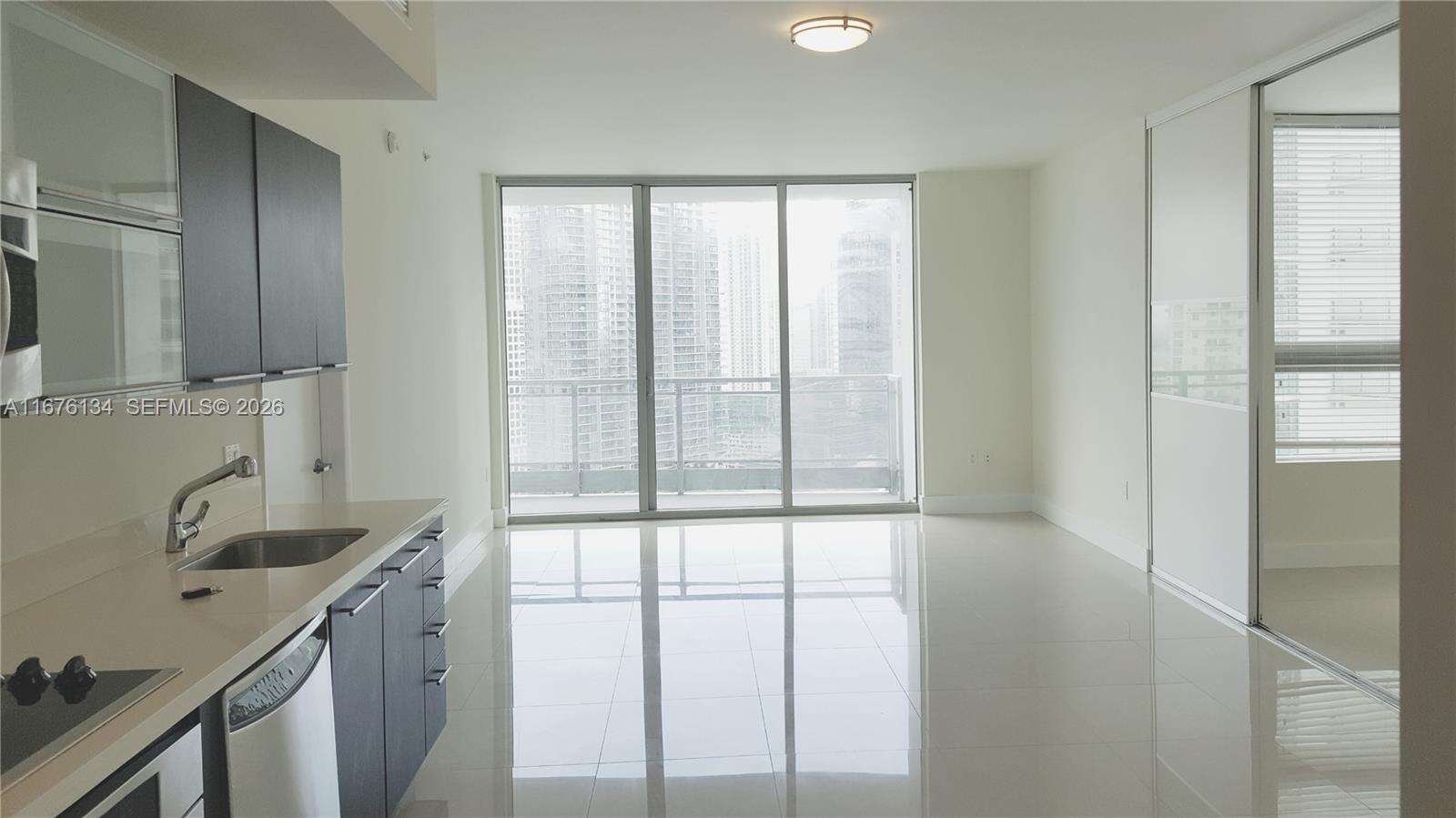 The Ivy at 90 3 St, Miami, FL 33130 - For Sale photo 1