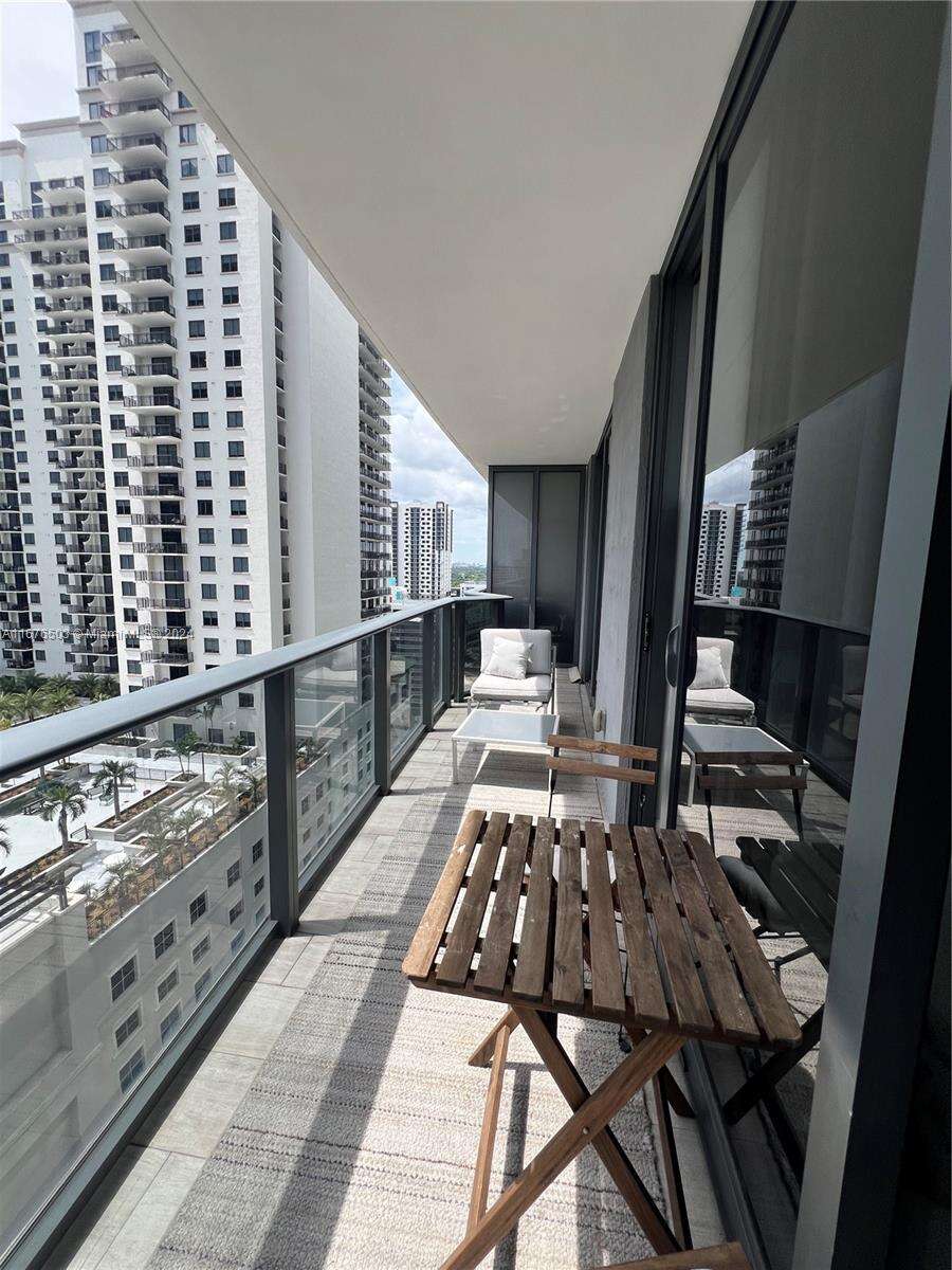 Brickell Heights West at 55 9th St, Miami, FL 33130 - For Sale photo 13