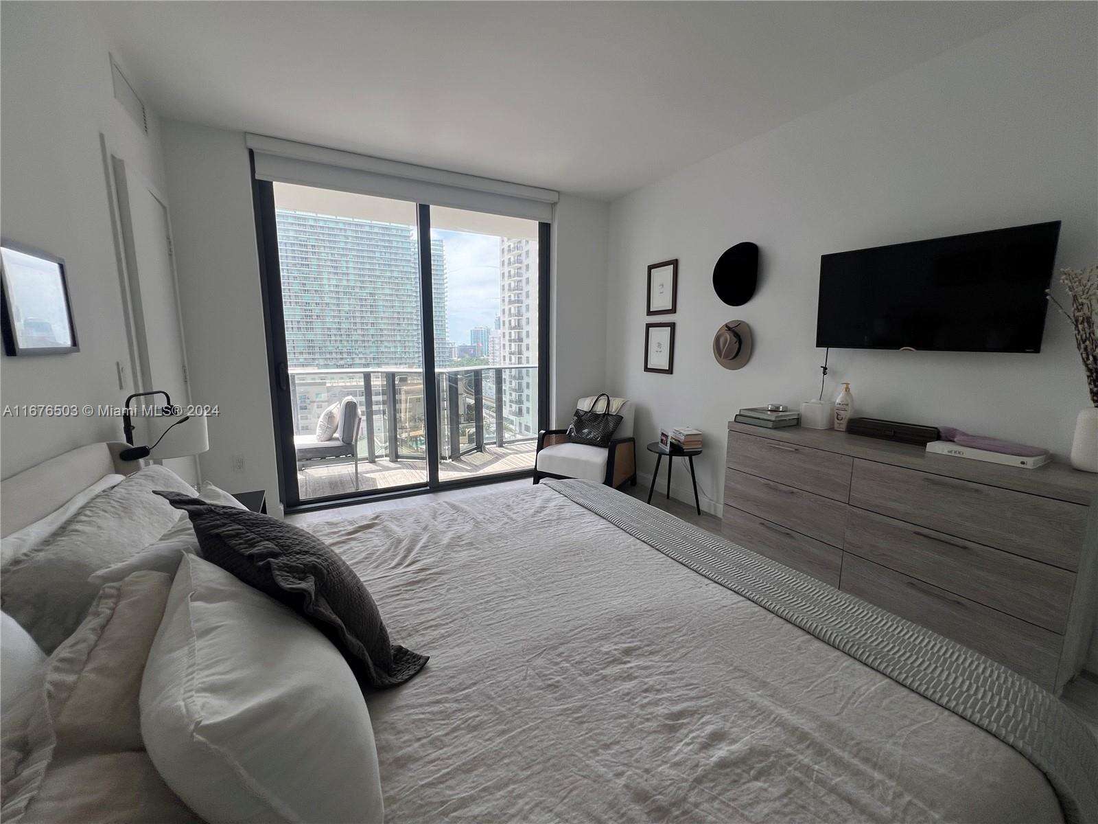 Brickell Heights West at 55 9th St, Miami, FL 33130 - For Sale photo 8