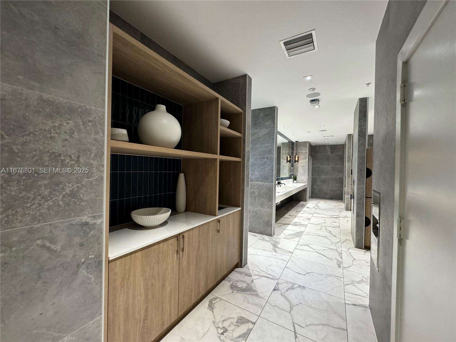 The Ivy at 90 3 St, Miami, FL 33130 - For Sale photo 15