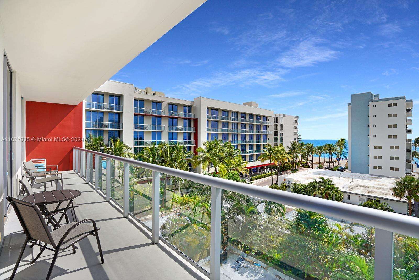 Hollywood, FL 33019 - For Sale photo 1