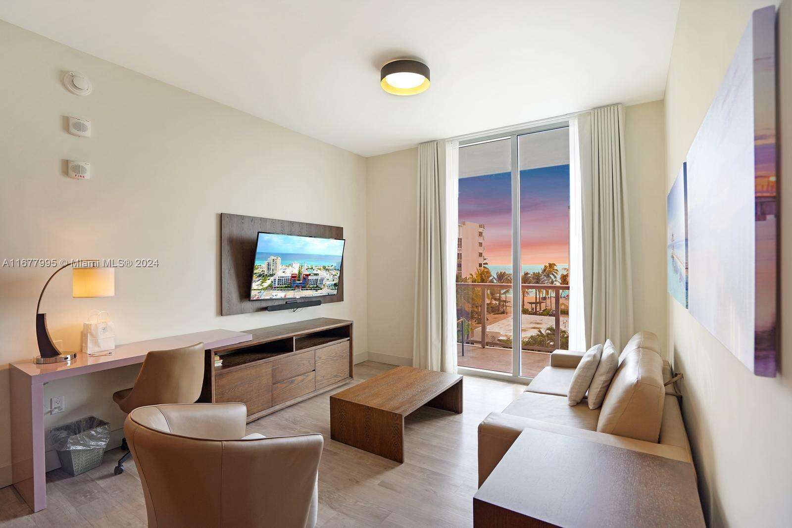 Hollywood, FL 33019 - For Sale photo 11